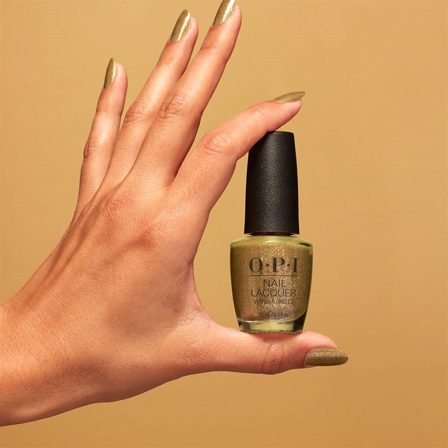 Opi gold hot sale nail varnish